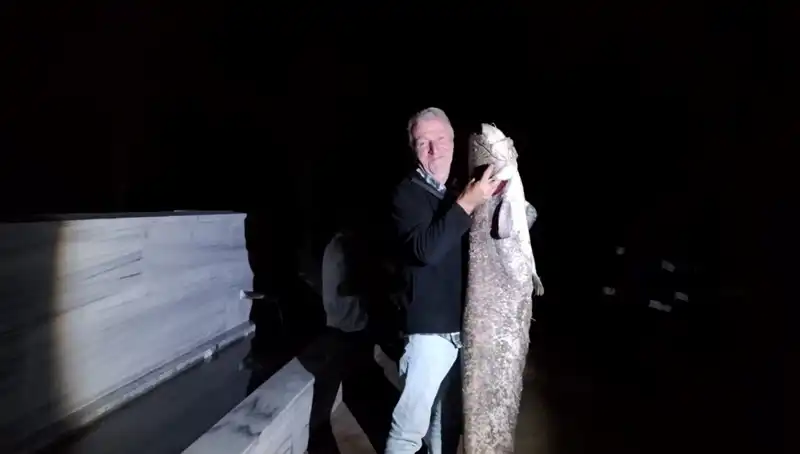 Barajda Balık Tutma Şansı: 40 Kilo Ağırlığında Devasa Olta Sürprizi!