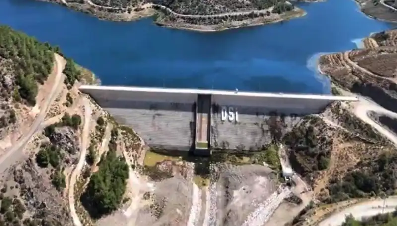 Çeşme'de Su Kesintileri Tarih Oluyor: Yeni Proje Başlıyor