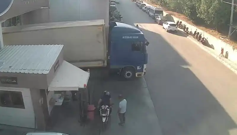 İstanbul'da Nakliye Operasyonu: Milyonlarca Liralık Ürün Ele Geçirildi!