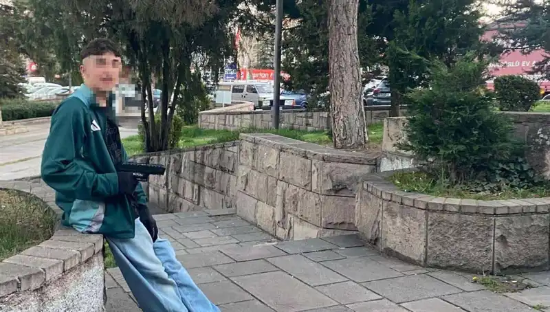 Yol Verme Kavgası Kanlı Bitti: Üç Kardeş ve Baba Tutuklandı