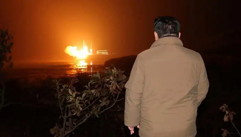 Kuzey Kore’nin Silah Yatırımları: Faturayı Kim Ödüyor?