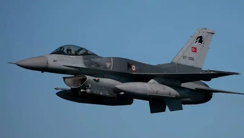 Türk Jetlerinin İsrail’i Koruma İddiasına DMM'den Yanıt Geldi