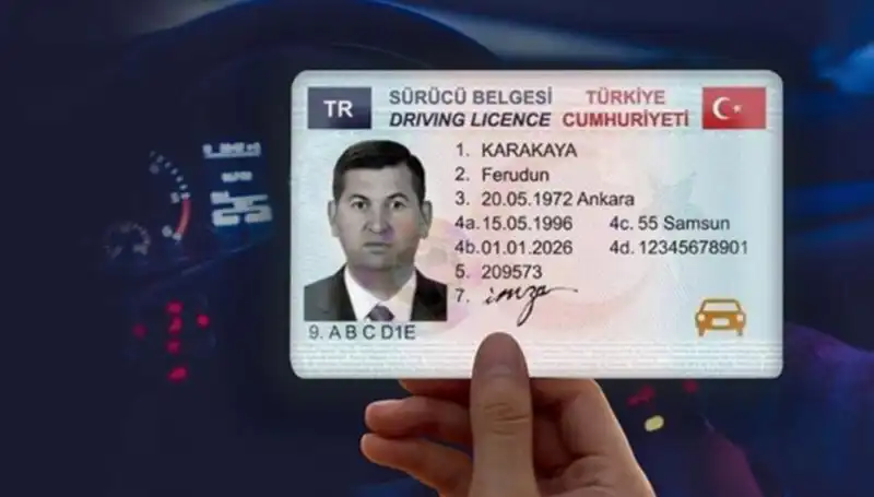 Eski Tip Ehliyet Sahipleri Dikkat! Yenileme Başvurusu İçin Son Tarih Açıkladı