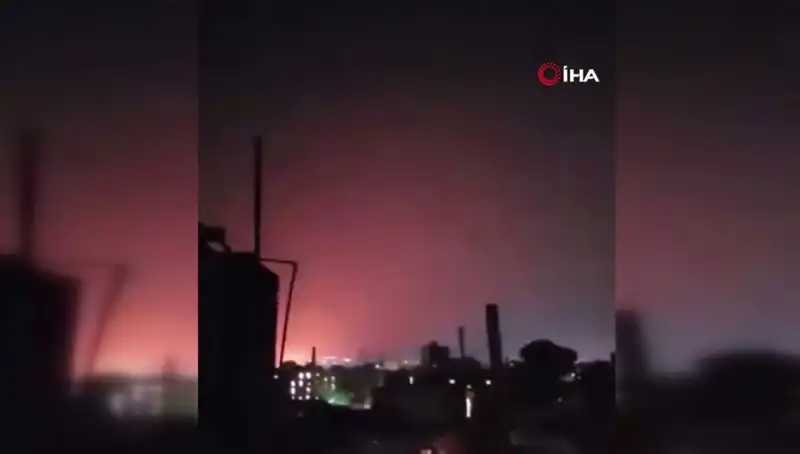 ABD’nin Sana’da Hava Saldırısı: 12 Kişi Hayatını Kaybetti!