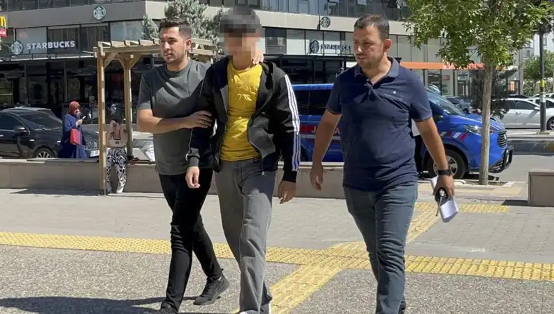 Tartışma Sonrası Kardeşine Bıçak Çeken Ağabey, Olayın Perde Arkasını Açıkladı