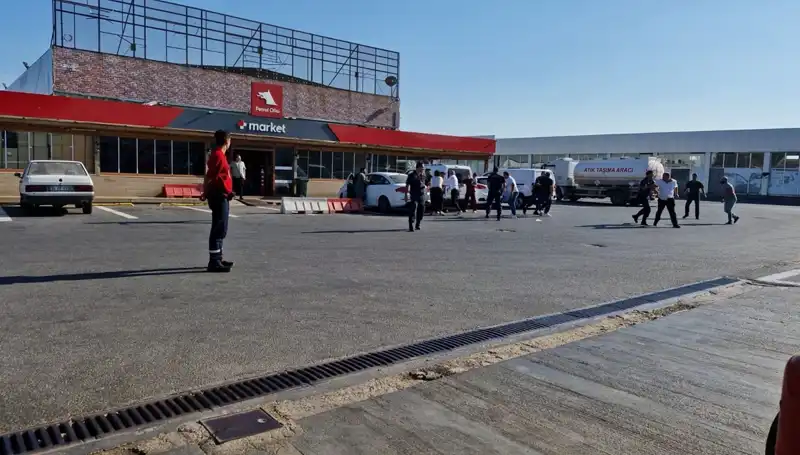 Omuz Atma Kavgası: İki Aile Akaryakıt İstasyonunu Karıştırdı