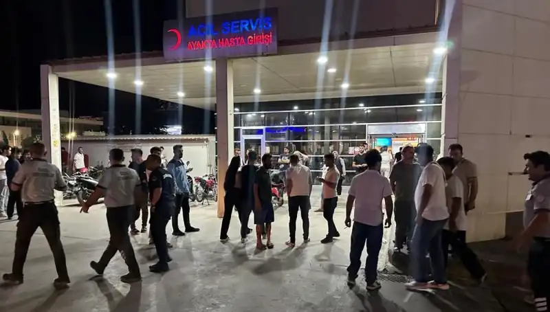 Acil Servis Önünde Tekme Tokat Kavga: Sağlık Çalışanları Ne Durumda?