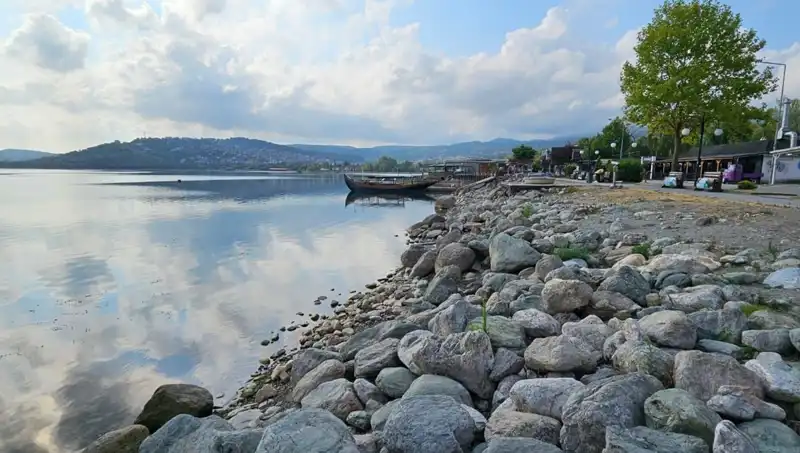 Sapanca Gölü’nde Su Seviyesi Alarm Veriyor: Doğa ve Ekosistem Tehlikede!