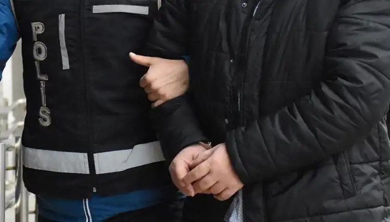 Edirne'de FETÖ İlişkili İki Şüpheli Operasyonla Yakalandı