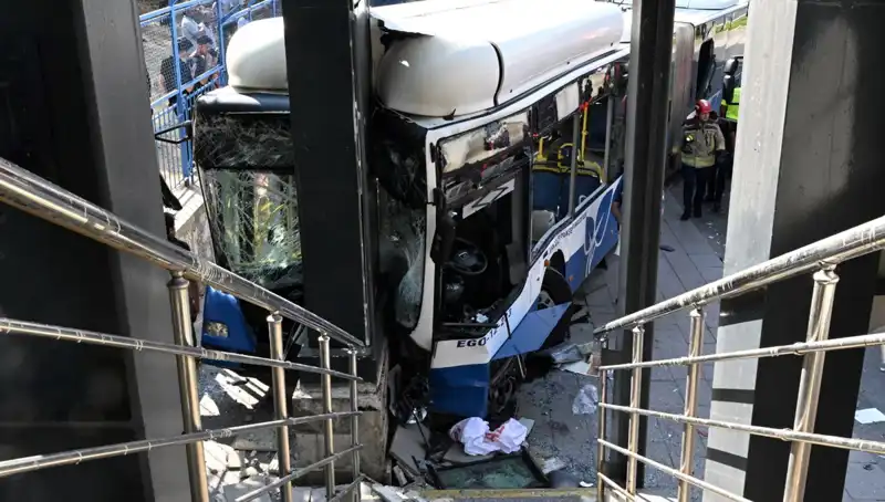 Ankara'da Büyük Otobüs Kazası: 27 Yaralıdan Biri Ağır