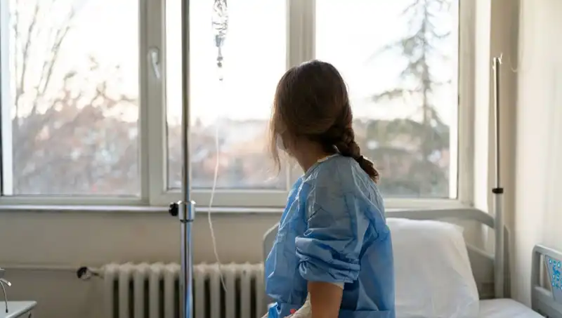 35 Yaşındaki Kadın Kanserle Mücadelede "Sessiz Katil"i Açıkladı