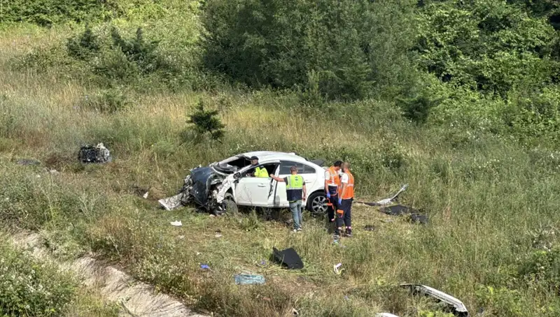 Kuzey Marmara Otoyolu’nda Dehşet Veren Kaza: Devrilen Araçta Neler Oldu?