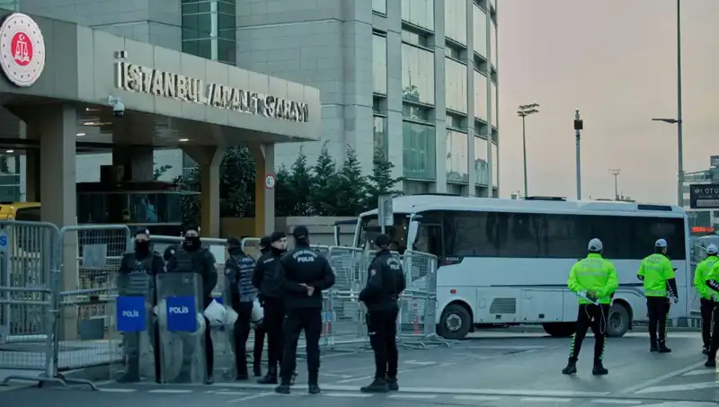 İstanbul'da İBB Operasyonunda Yeni Gelişme: İş İnsanı Hakkında Yakalama Kararı Çıktı
