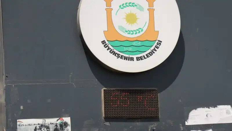Türkiye'de Sıcaklık Rekoru: Termometreler 55 Dereceyi Gördü!