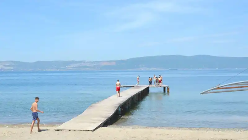 Sıcak Hava Dalgası, Plajları ve Denizi Doldurdu!