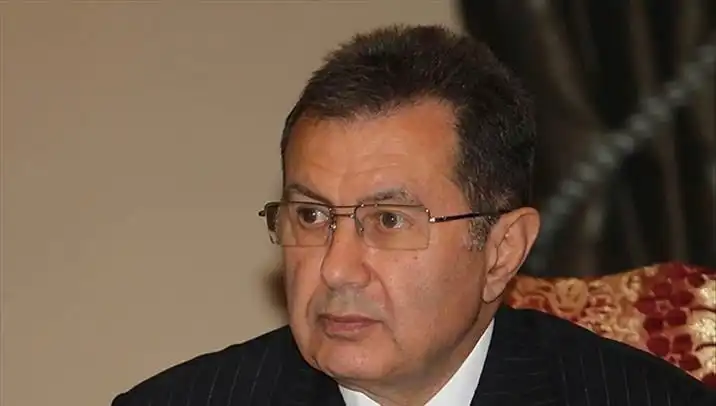 Mehmet Emin Karamehmet: Türkiye’nin Önemli İş Adamı ve Hayırseveri