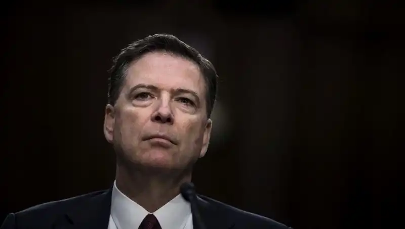FBI Eski Şefi'nden Trump Üzerine Tartışmalı Paylaşım: 4 Rakamla Tehdit Mesajı