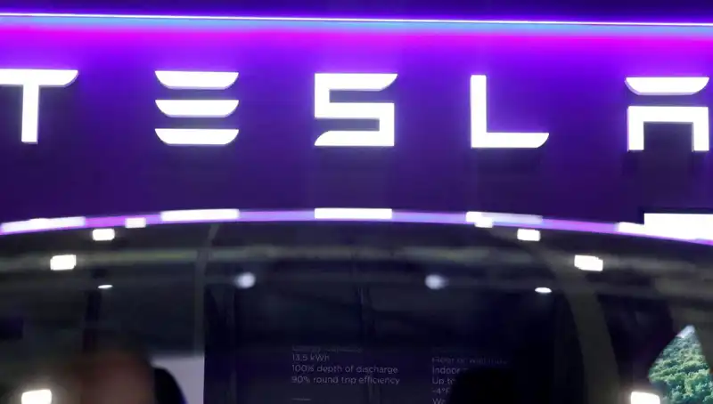 Tesla'nın Sürücüsüz Taksi Projesi Robotaxi ile Yolculuğuna Başlıyor