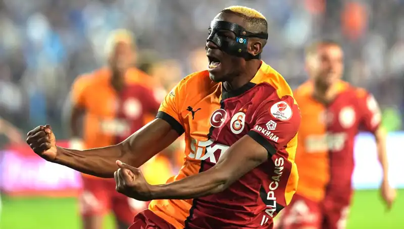 Osimhen'e Yıldız Transferi İçin Kazan-Kazan Teklifi Geliyor