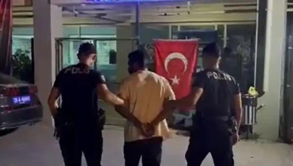 İzmir'de 18 Yılın Ardından Firari Zanlı Yakalandı!
