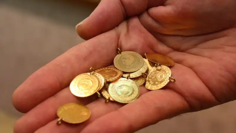 30 Nisan 2023: Güncel Altın Fiyatlarıyla Yatırımcıları Neler Bekliyor?