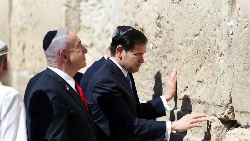 Kudüs'teki Kritik Görüşme: ABD'li Bakan Netanyahu'ya Gazze'nin Geleceği İçin Ne Söyledi?