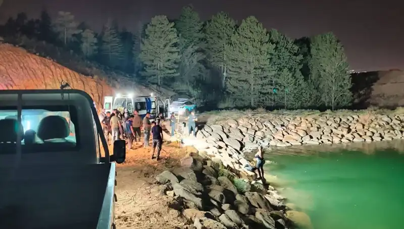 Doğum Gününde Gölette İnanılmaz Olay: Can Pazarı Yaşandı
