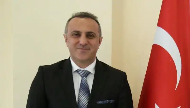 Gümüşhane Üniversitesi'nde Yeni Dönem: Rektör Prof. Dr. Oktay Yıldız