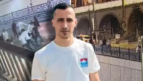 Taksim Meydanı'nda Şok Eden Cinayet: Altı Kişi Tarafından Dövülerek Öldürüldü!