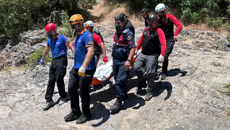 Kayalıkların Arasında Sır Ölüm: Şok Edici Olayın Ayrıntıları