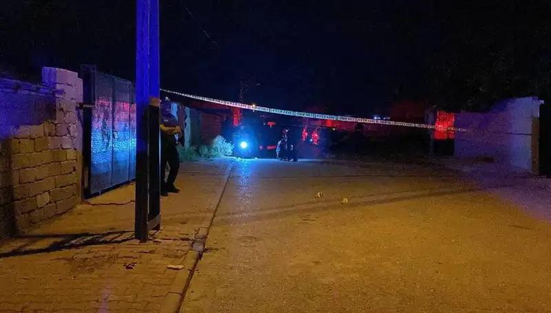 Kum Çekme Kavgası: Tatil Cenneti Kan Göleğine Döndü