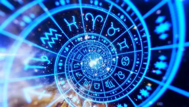 22 Mayıs 2025 Günlük Burç Yorumları: Hayatınızda Neler Oluyor?