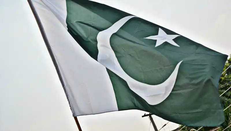Pakistan'da Çöken Bina Faciasında Can Kaybı Artıyor: Son Durum Ne?