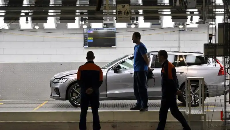 Volvo'dan Şok Karar: Bazı Popüler Modellerin Satışı Durduruldu