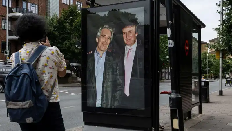 Trump'ın Epstein'a Gönderdiği Müstehcen Mektup: Ne İçeriyordu?