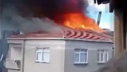 Bağcılar'da Yükselen Alevler: Beş Katlı Bina Kül Oluyor