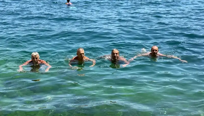 Yaz sıcakları zirveye ulaştı: Plajlar adeta dolup taştı!