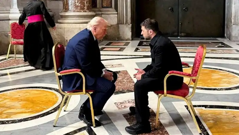Zelenski'den Trump’a Çarpıcı Açıklama: "En İyi Görüşmemiz Vatikan'daydı"