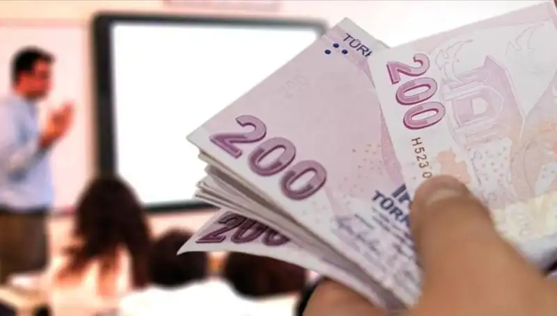 2025 Yılında Öğretmen Maaşları Ne Kadar? Uzman Öğretmen Farkı Nedir?