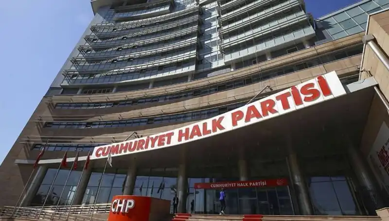 CHP Kurultayı Soruşturması: İddianame Kabul Edildi, Yeni Gelişmeler Bekleniyor